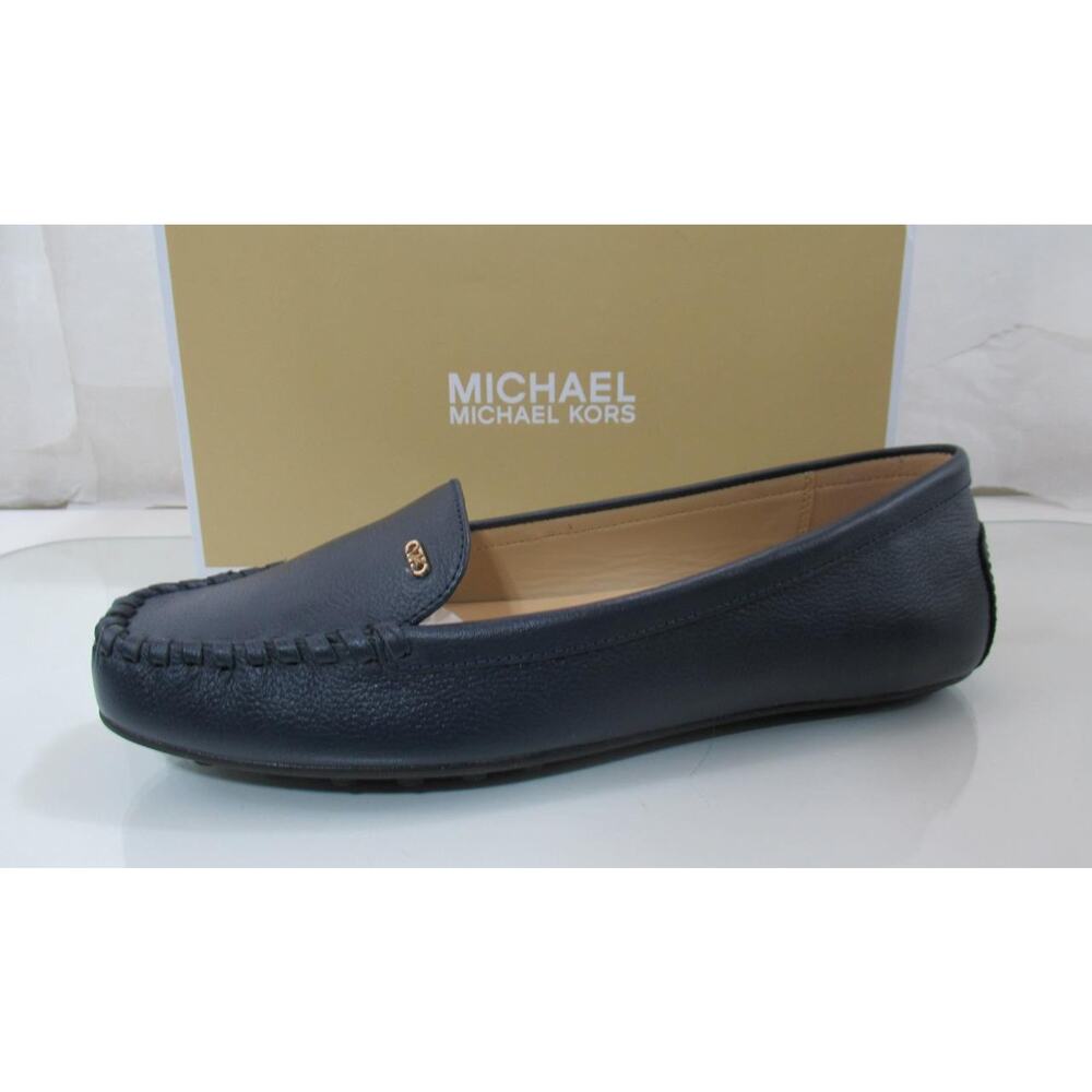 Michael Kors Eve Moccasin Leather MK Logo Navy Size 8 - Picture 2 of 7